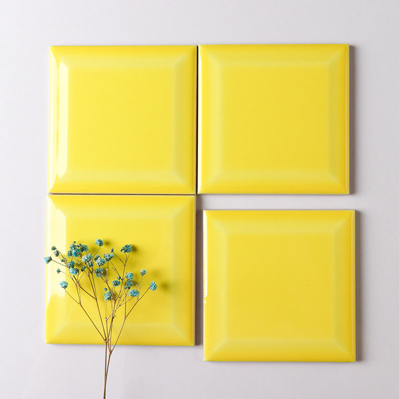Diseños de decoración de habitaciones para niños 100x100 mm 4x4 pulgadas de baldosas de pared amarilla